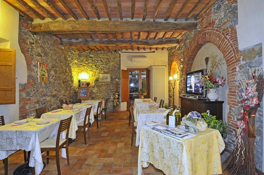Le Ginestre Bed & Breakfast Massarosa